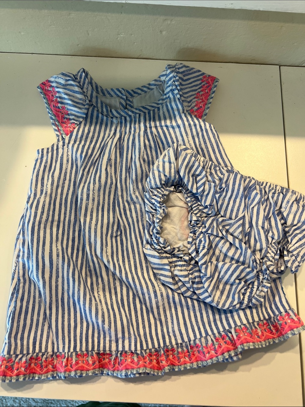 Vineyard Vine baby girl outfit